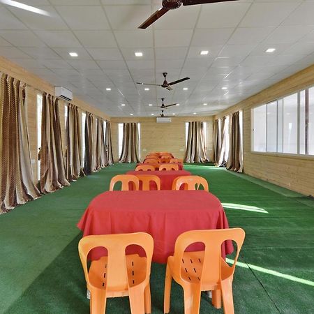 Oyo Midway Park Resort Atgaon Buitenkant foto