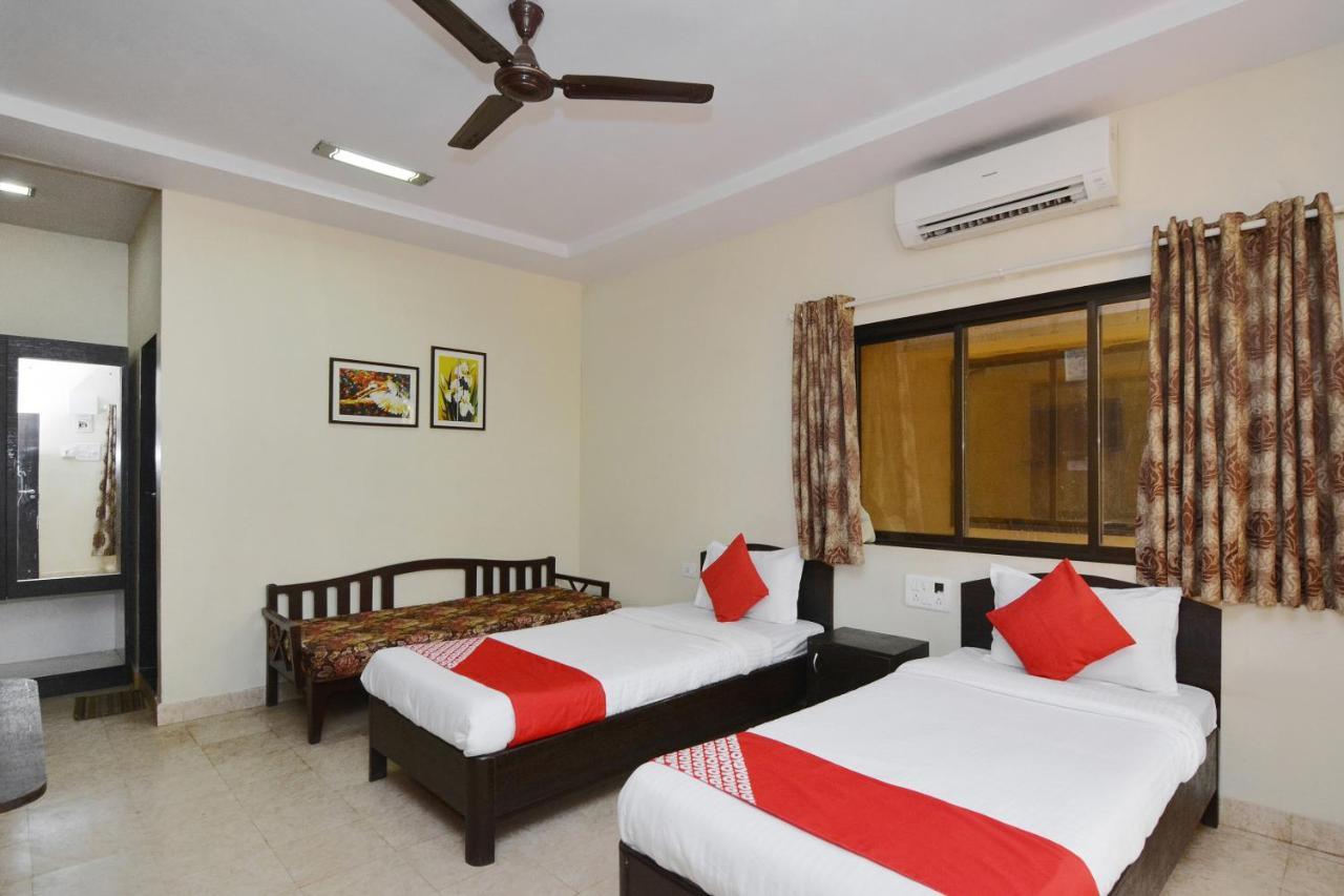 Oyo Midway Park Resort Atgaon Buitenkant foto
